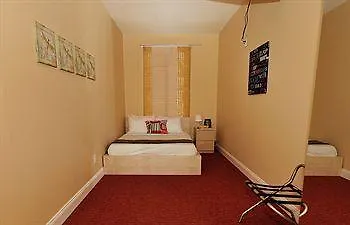 Midwood Suites Brooklyn Нью-Йорк 0*,