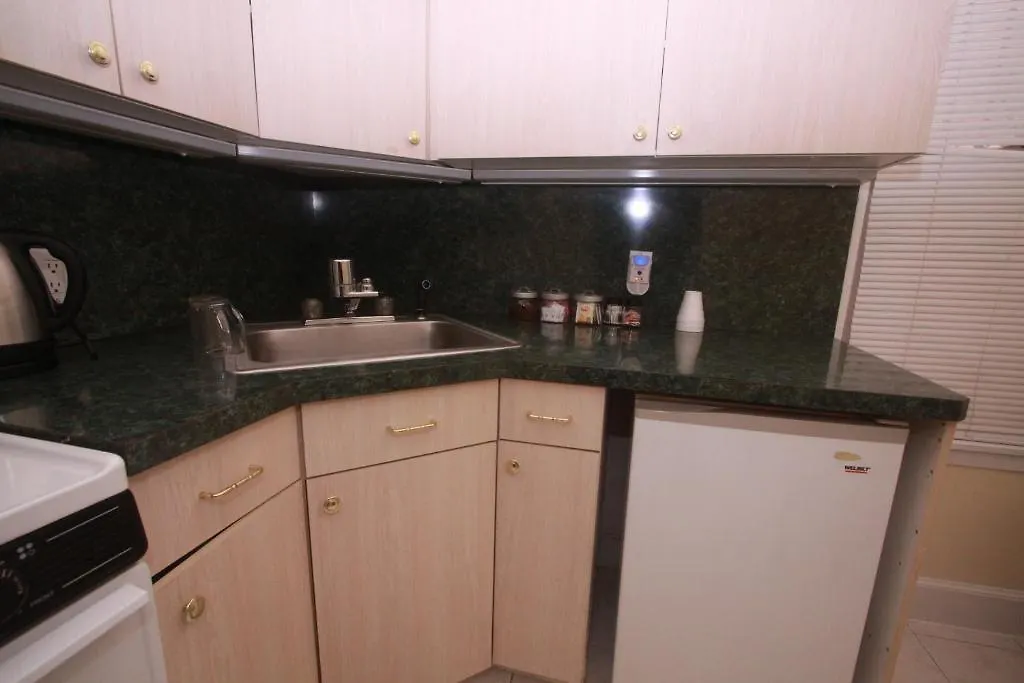 Midwood Suites Brooklyn Нью-Йорк