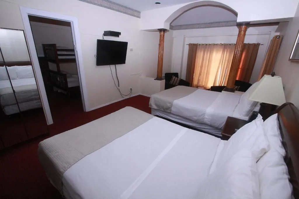 Midwood Suites Brooklyn Нью-Йорк