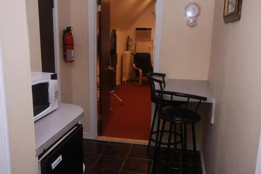 Midwood Suites Brooklyn Нью-Йорк 0*,