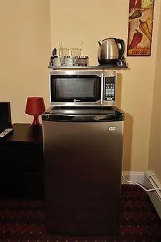 Апартаменты Midwood Suites Brooklyn Нью-Йорк