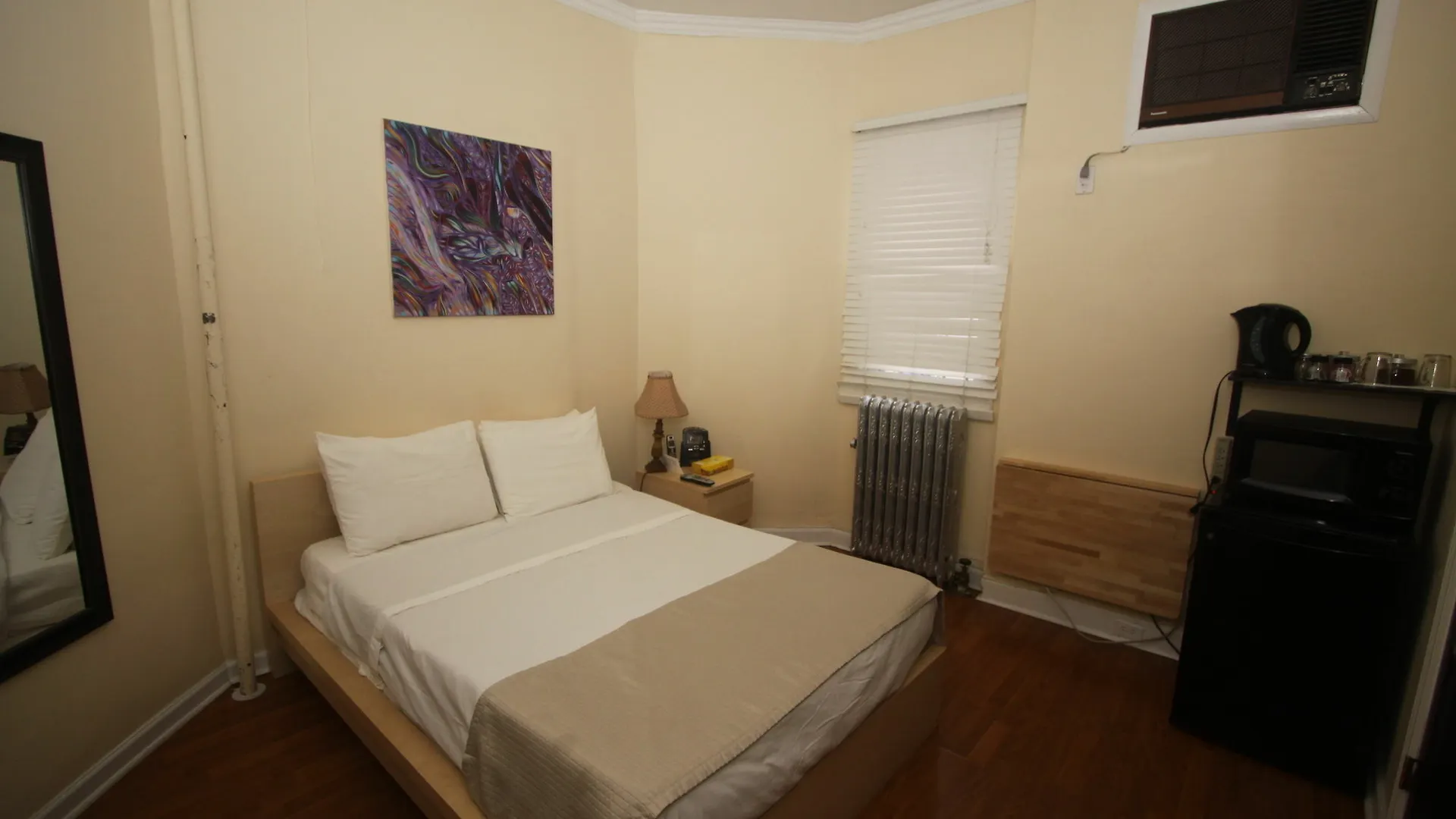 Апартаменты Midwood Suites Brooklyn Нью-Йорк