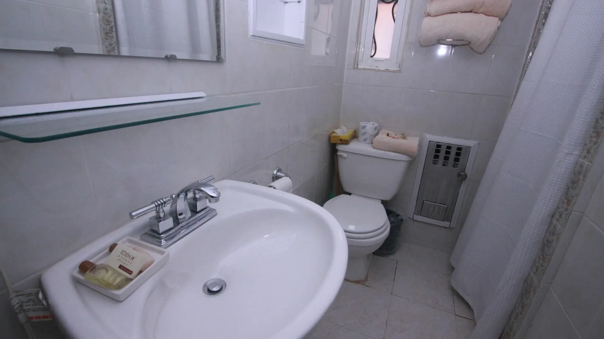 Midwood Suites Brooklyn Нью-Йорк 0*,